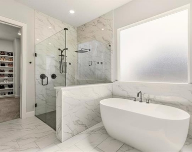 711 Lexington Lane - Photo Thumbnail 16