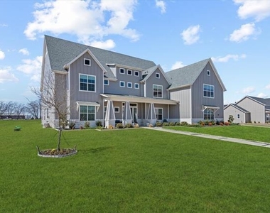 711 Lexington Lane - Photo Thumbnail 1