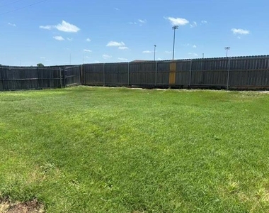 2521 Brinlee Branch Lane - Photo Thumbnail 20