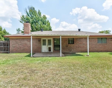 504 Hilldale Street - Photo Thumbnail 13