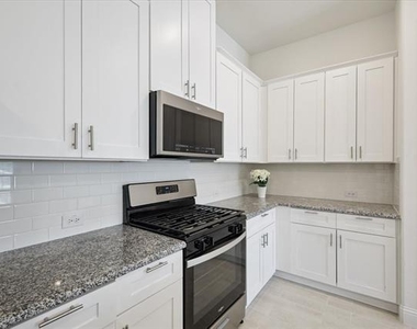4261 Shavano Drive - Photo Thumbnail 12