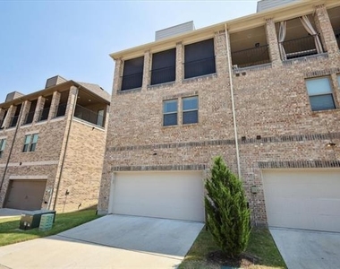 4261 Shavano Drive - Photo Thumbnail 29