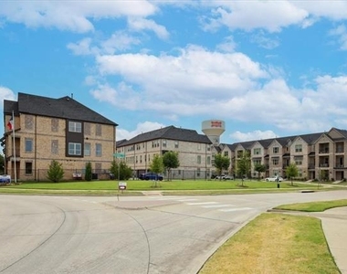 4261 Shavano Drive - Photo Thumbnail 33