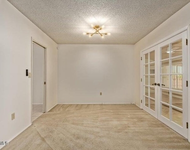 10034 W Concord Avenue - Photo Thumbnail 10