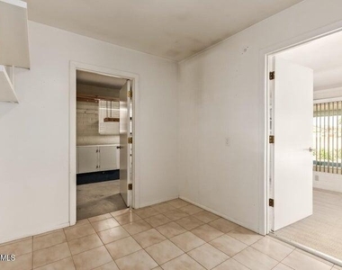 10034 W Concord Avenue - Photo Thumbnail 28