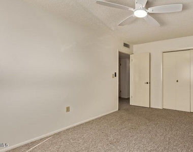 10034 W Concord Avenue - Photo Thumbnail 23