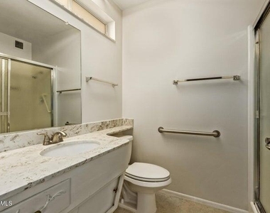 10034 W Concord Avenue - Photo Thumbnail 18