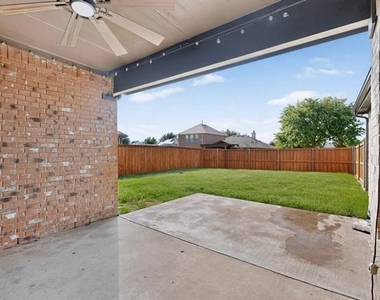 1236 Blue Brook Drive - Photo Thumbnail 37