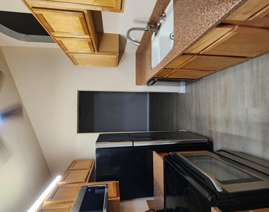 7550 N 12th Street - Photo Thumbnail 13