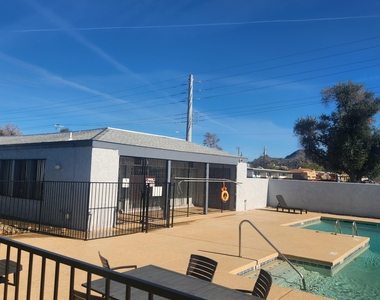 7550 N 12th Street - Photo Thumbnail 3