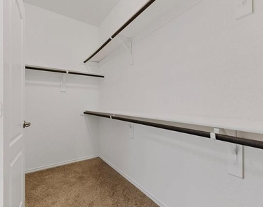 6212 Topsail Drive - Photo Thumbnail 25
