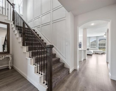 3911 Holly Springs Lane - Photo Thumbnail 27