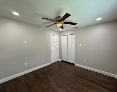 10403 Sandra Lynn Drive - Photo Thumbnail 19