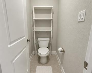 8235 Snapdragon Way - Photo Thumbnail 16