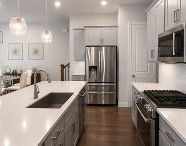 8235 Snapdragon Way - Photo Thumbnail 6