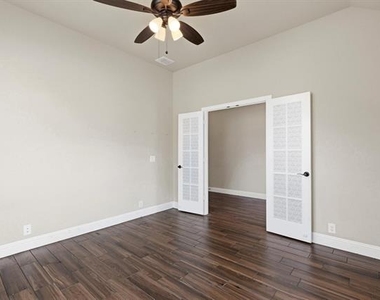 314 Brooklyn Lane - Photo Thumbnail 19