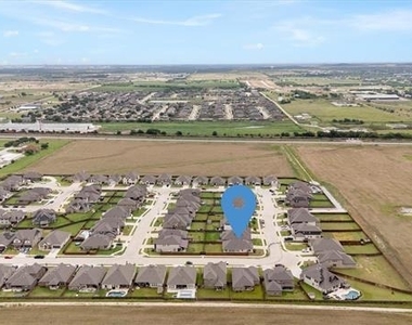 314 Brooklyn Lane - Photo Thumbnail 27