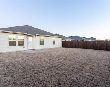 1009 Riverstone Trail - Photo Thumbnail 20