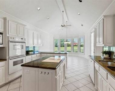 5113 Malvern Drive - Photo Thumbnail 11