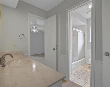 9738 Windham Drive - Photo Thumbnail 9