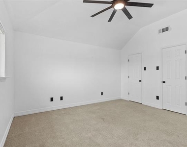 1506 Windmill Lane - Photo Thumbnail 13
