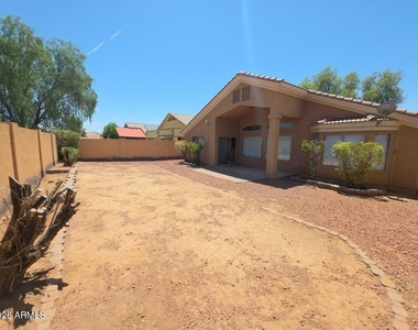 8618 W Chickasaw Street - Photo Thumbnail 18