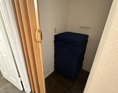 5805 W Evans Drive - Photo Thumbnail 18