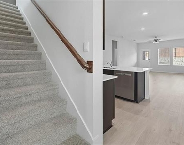 1513 Silver Canoe Way - Photo Thumbnail 1