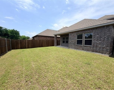 1513 Silver Canoe Way - Photo Thumbnail 6