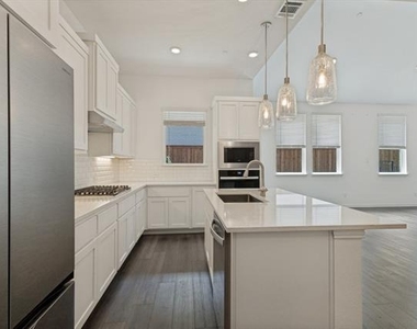4249 Watson Way - Photo Thumbnail 13