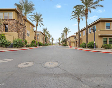 5550 N 16th Street - Photo Thumbnail 18