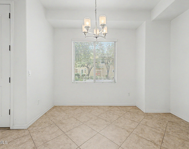 5550 N 16th Street - Photo Thumbnail 3