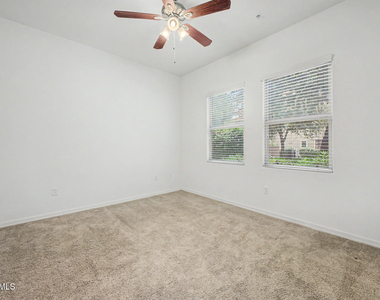 5550 N 16th Street - Photo Thumbnail 7