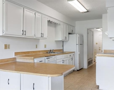 2907 Charity Road - Photo Thumbnail 4