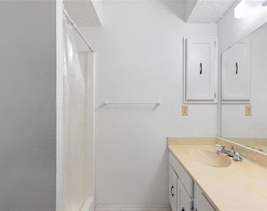 2907 Charity Road - Photo Thumbnail 14