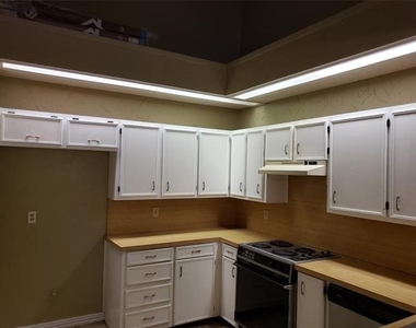 662 Prairie Dell Street - Photo Thumbnail 3