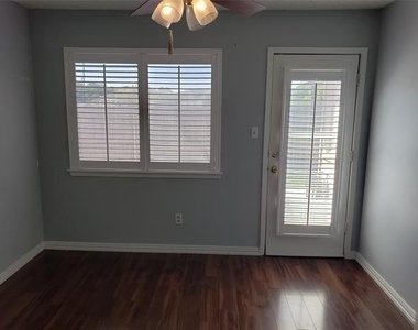 662 Prairie Dell Street - Photo Thumbnail 13