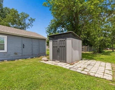 414 Main Street - Photo Thumbnail 18