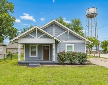414 Main Street - Photo Thumbnail 2