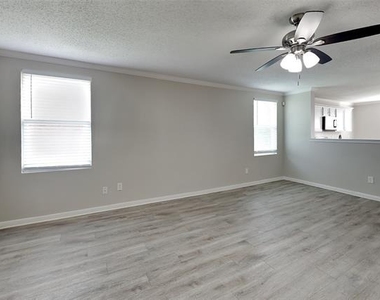 1008 Conner Court - Photo Thumbnail 1