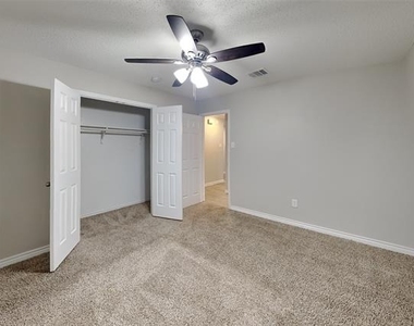 1008 Conner Court - Photo Thumbnail 11