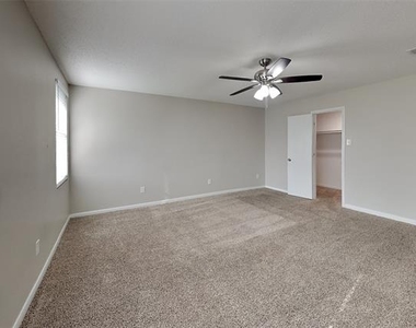 1008 Conner Court - Photo Thumbnail 6