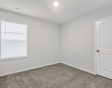 6011 Pinion Trail - Photo Thumbnail 16