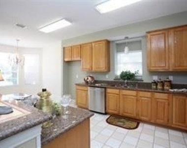 5800 Charleston Drive - Photo Thumbnail 5