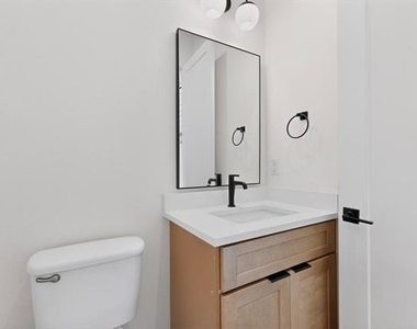 5308 Terry Street - Photo Thumbnail 11