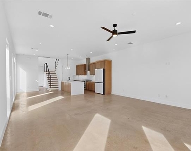 5308 Terry Street - Photo Thumbnail 10