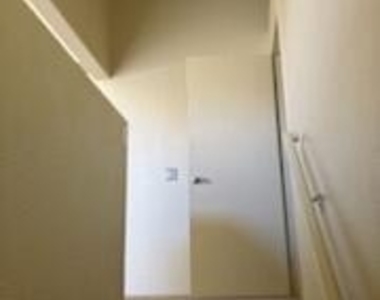 1333 E Morten Avenue - Photo Thumbnail 1