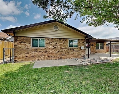 4420 Campion Lane - Photo Thumbnail 16