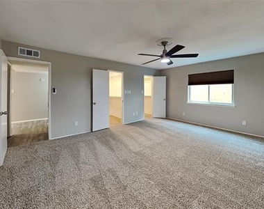 4420 Campion Lane - Photo Thumbnail 6