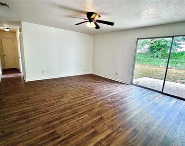 4225 Ambassador Way - Photo Thumbnail 4